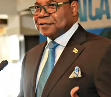 Minister Bartlett takes tourism’s new growth agenda global
